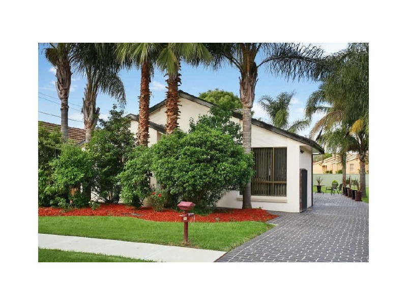 71 Lamonerie Street, Toongabbie NSW 2146