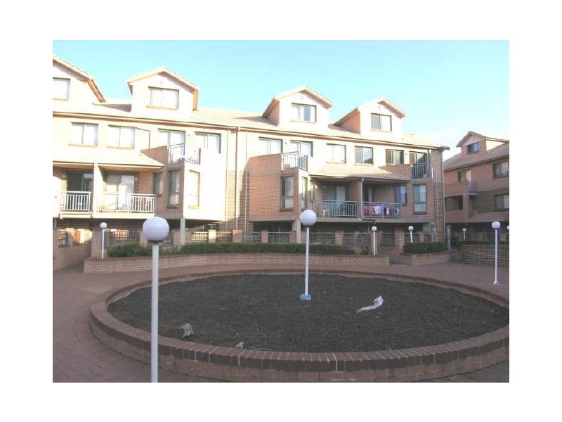 26/503 Wentworth Avenue, Toongabbie NSW 2146