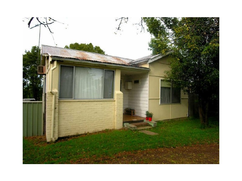 44 Cornelia Road, Toongabbie NSW 2146