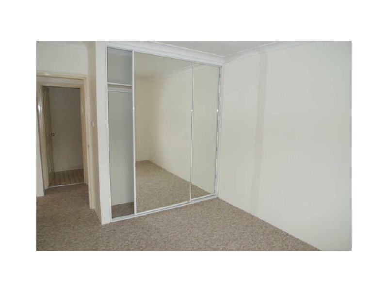 2/483 Wentworth Avenue, Toongabbie NSW 2146