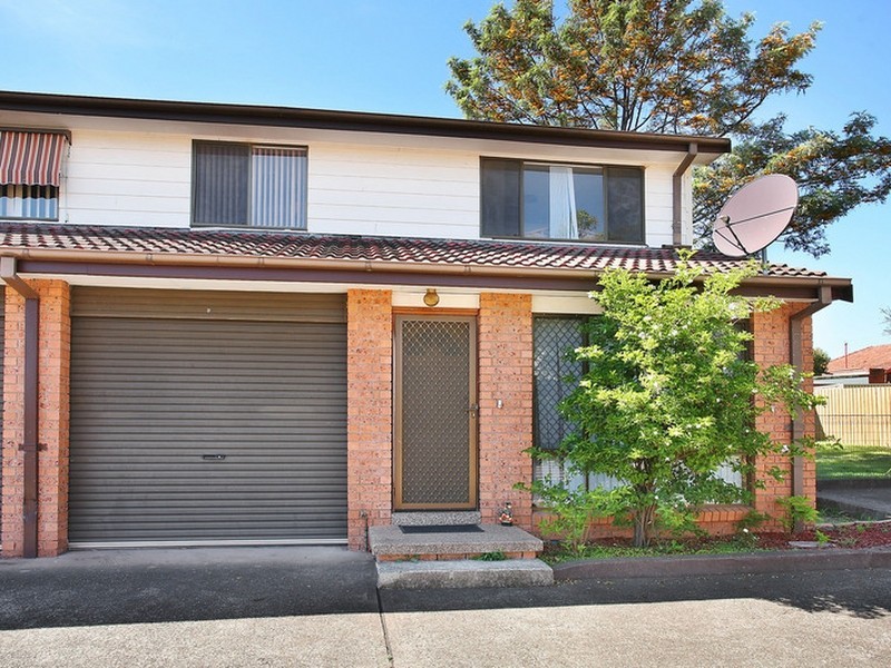 6/10 Gilba Road, Pendle Hill NSW 2145