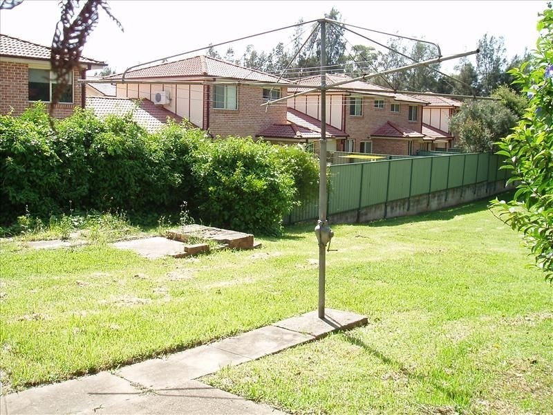 6/191 Targo Road, Girraween NSW 2145