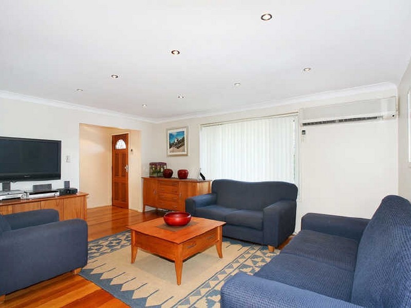 12 Brae Street, Prospect NSW 2148