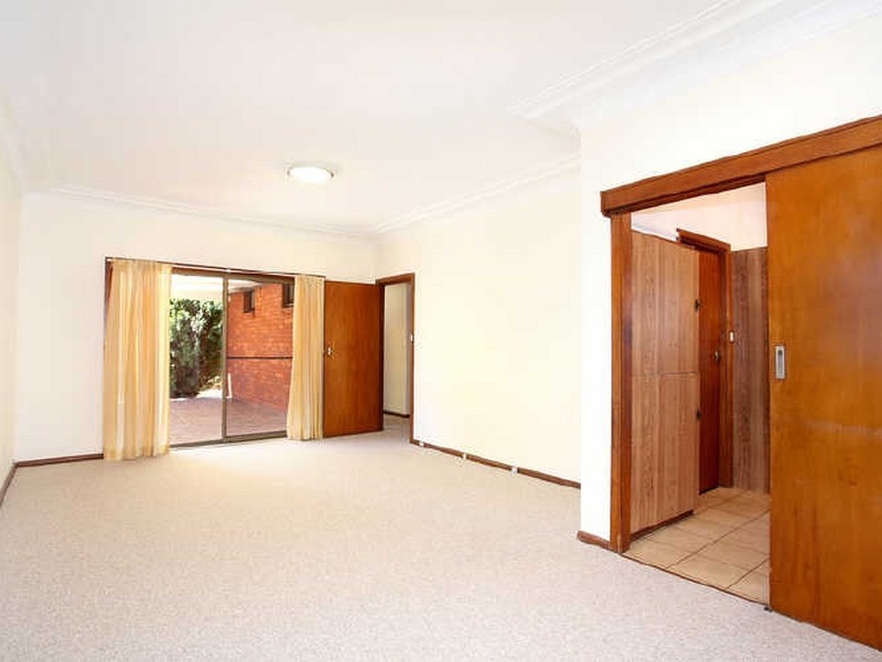 6 Hilltop Avenue, Blacktown NSW 2148