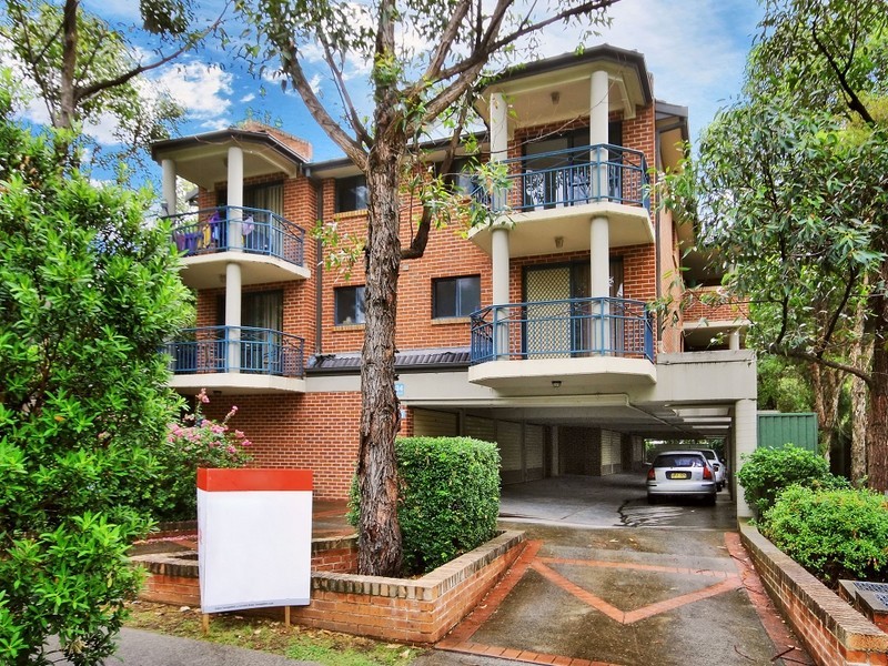 11/234 Targo Road, Toongabbie NSW 2146