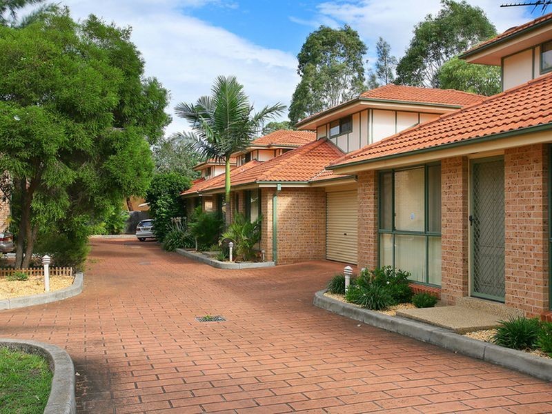 4/41-43 Portia Road, Toongabbie NSW 2146