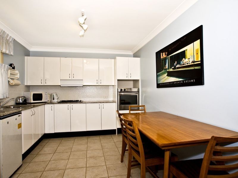 10/161 Targo Road, Girraween NSW 2145