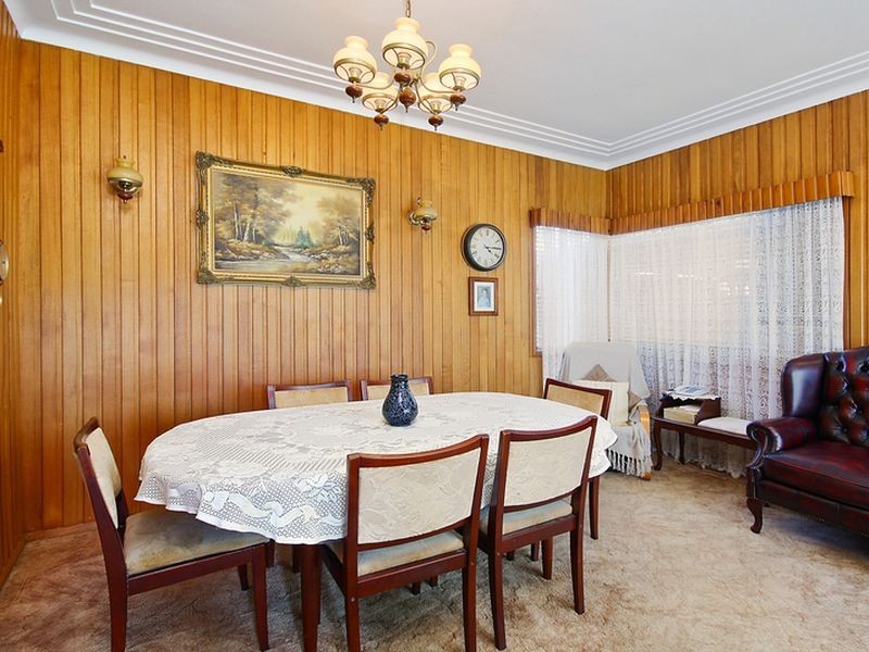 33 Bungaree Road, Toongabbie NSW 2146