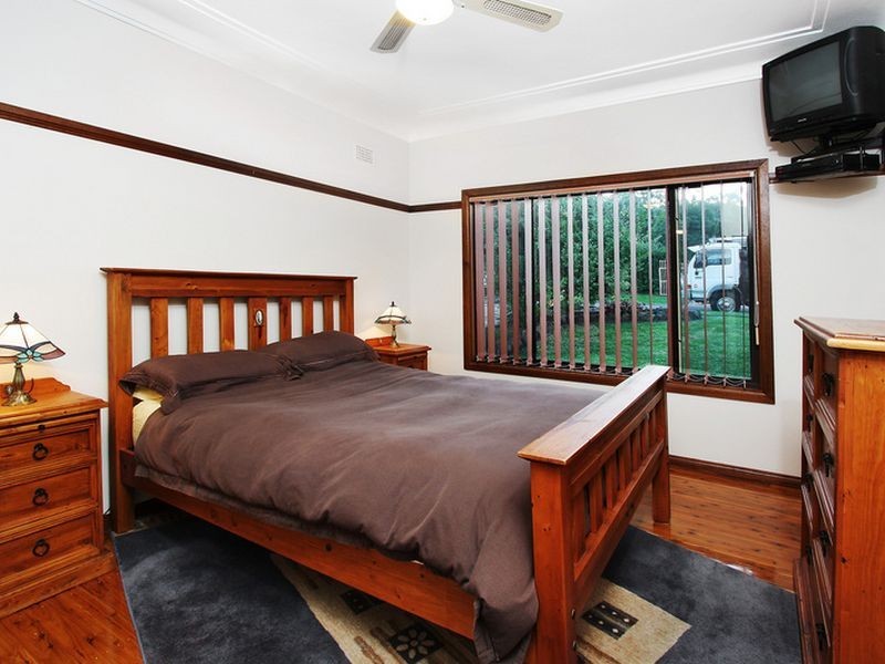 28 Mansfield St, Girraween NSW 2145