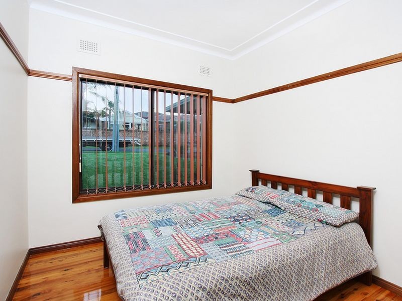 28 Mansfield St, Girraween NSW 2145