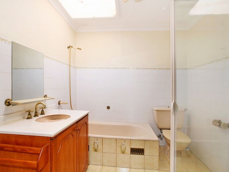 96 Mississippi Road, Seven Hills NSW 2147