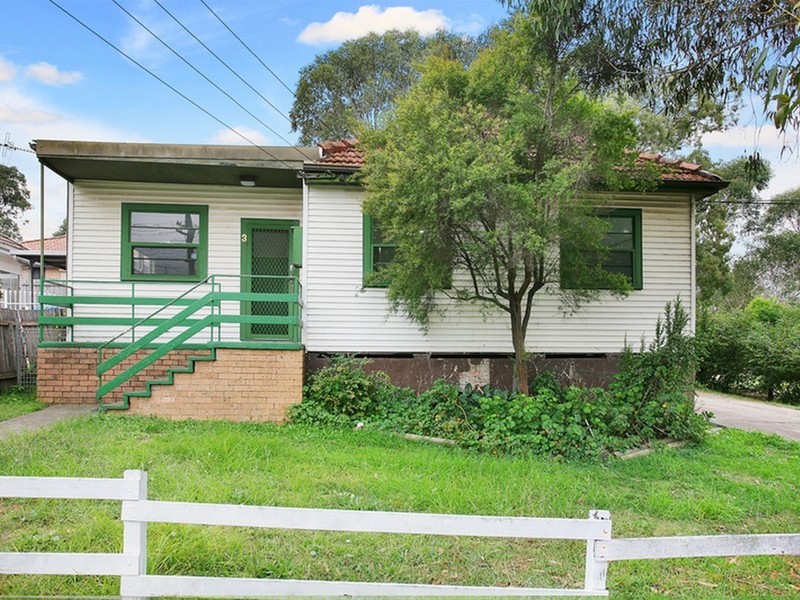 3 Valeria Street, Toongabbie NSW 2146