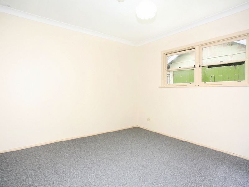 3 Valeria Street, Toongabbie NSW 2146