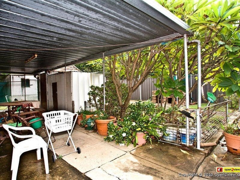 46 Portico Parade, Toongabbie NSW 2146