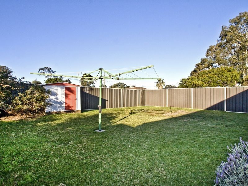 35 Orleans Crescent, Toongabbie NSW 2146