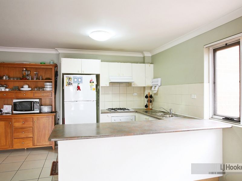 8/12-16 Toongabbie Road, Toongabbie NSW 2146