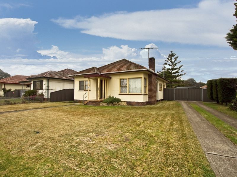 48 Portico Parade, Toongabbie NSW 2146