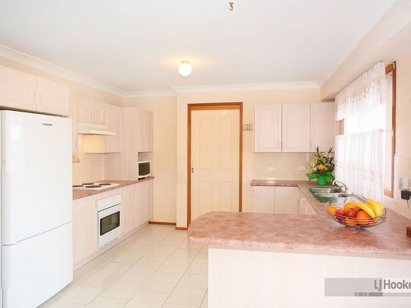 23B Valparaiso Avenue, Toongabbie NSW 2146