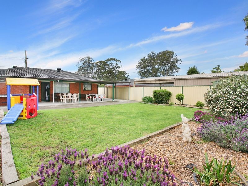 52 Orleans Crescent, Toongabbie NSW 2146