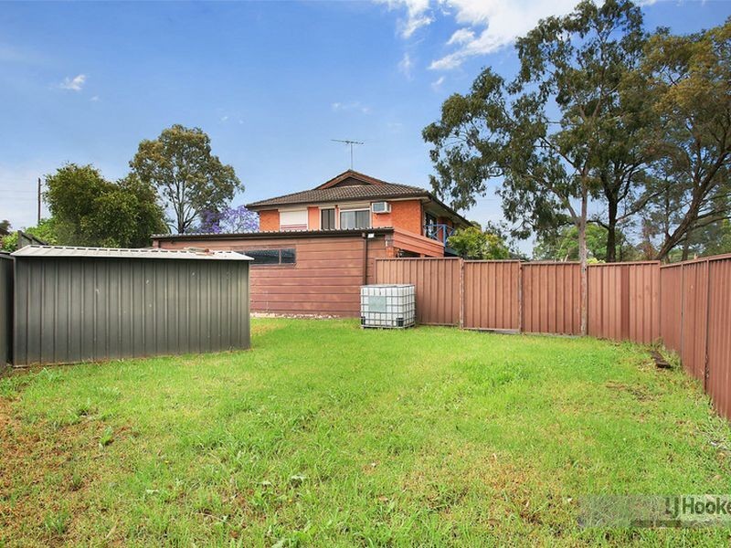 31 Cowley Crescent, Prospect NSW 2148