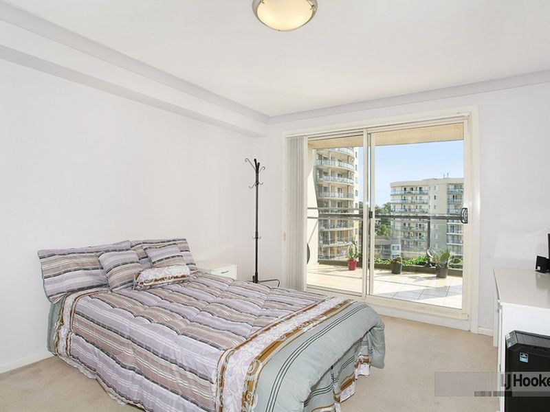 809/91A Bridge Road, Westmead NSW 2145