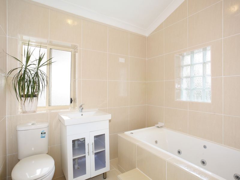 38 Rosebery Road, Guildford NSW 2161