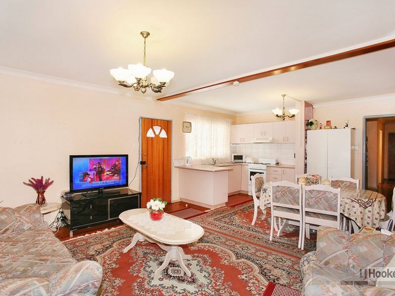 130 Metella Road, Toongabbie NSW 2146