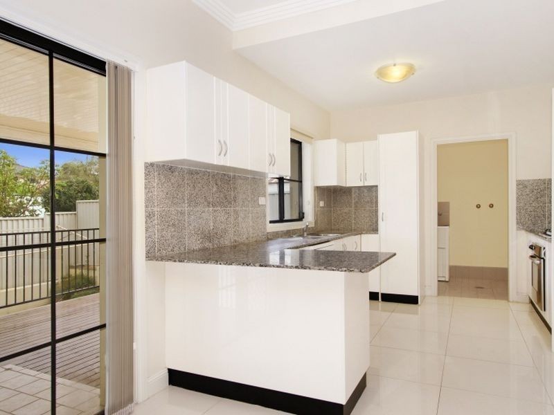 40B Gilba Road, Pendle Hill NSW 2145