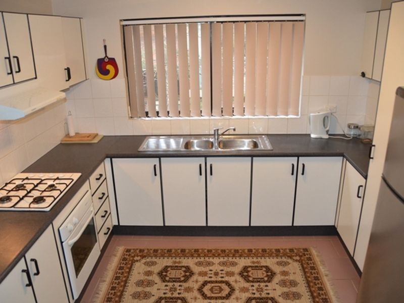 9/249 Targo Road, Toongabbie NSW 2146