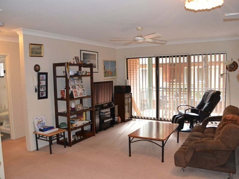 9/249 Targo Road, Toongabbie NSW 2146