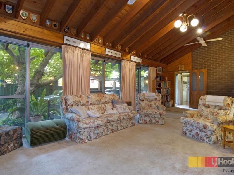 35 Tucks Road, Toongabbie NSW 2146