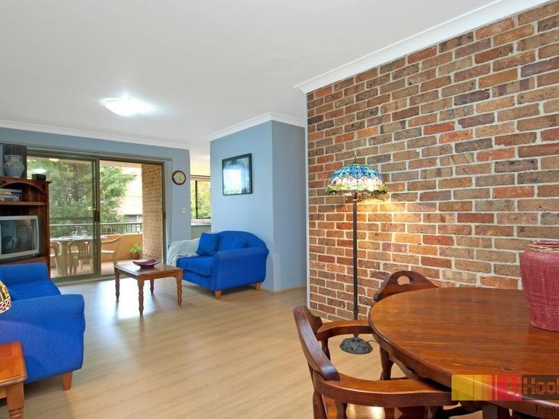 4/235 Targo Road, Toongabbie NSW 2146