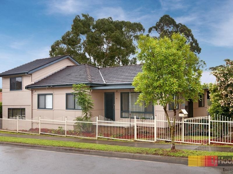 84 Fitzwilliam Road, Toongabbie NSW 2146