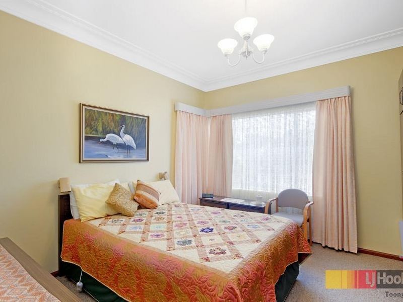 12 Lennox Street, Old Toongabbie NSW 2146