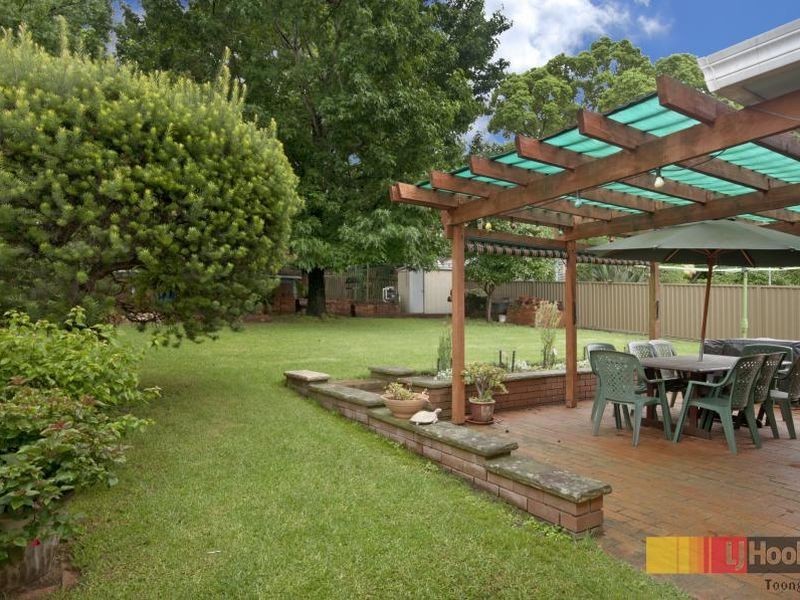 12 Lennox Street, Old Toongabbie NSW 2146