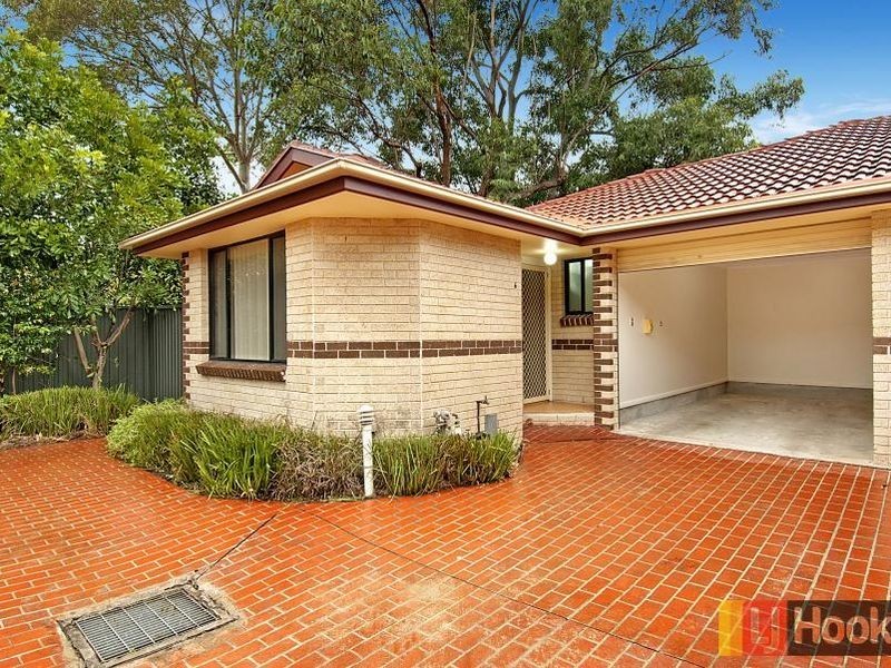 6/17 Girraween Road, Girraween NSW 2145