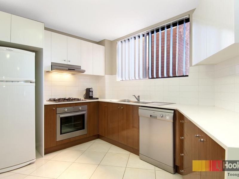 10/367-371 Wentworth Avenue, Toongabbie NSW 2146