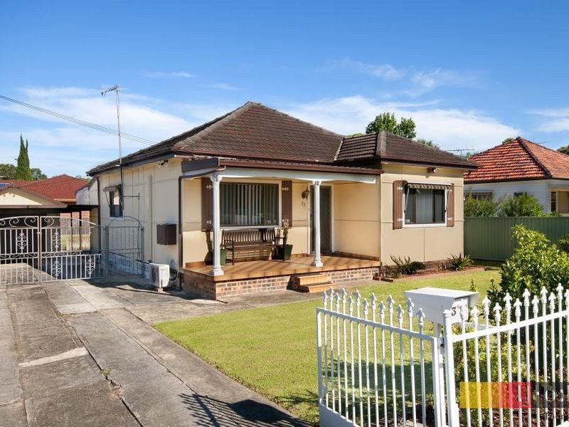 32 Emert Street, Wentworthville NSW 2145