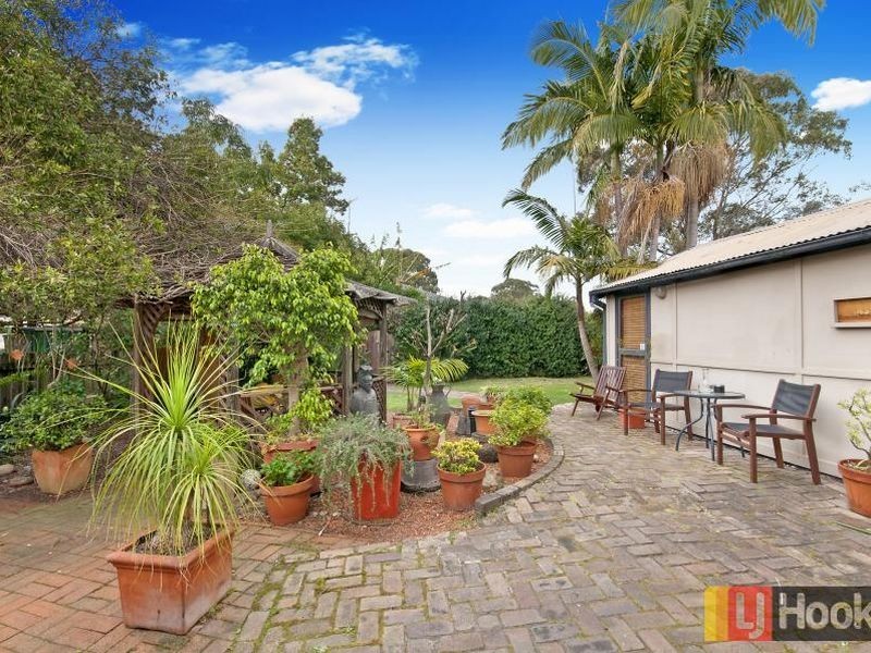 76 Aurelia Street, Toongabbie NSW 2146
