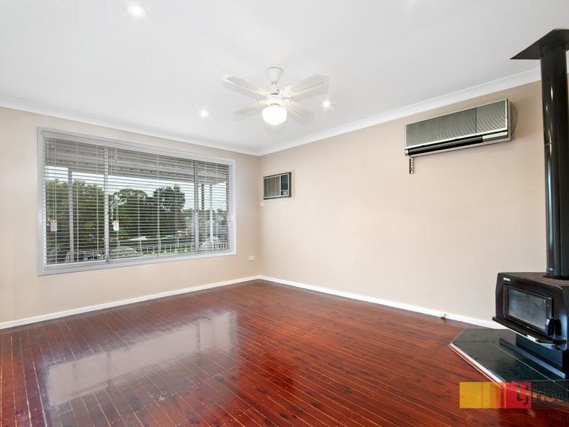 4 The Crescent, Toongabbie NSW 2146