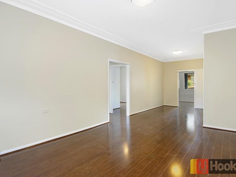 30 Derbyshire Avenue, Toongabbie NSW 2146