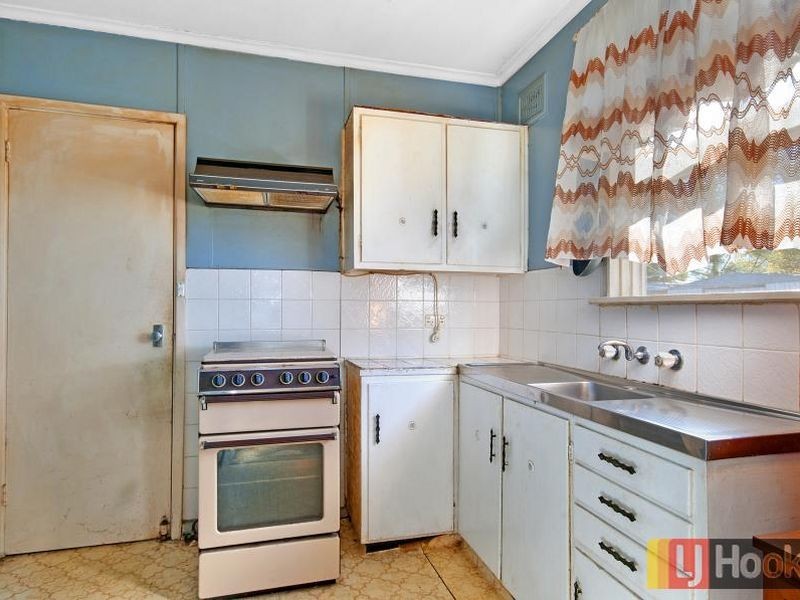 10 Blain Street, Toongabbie NSW 2146