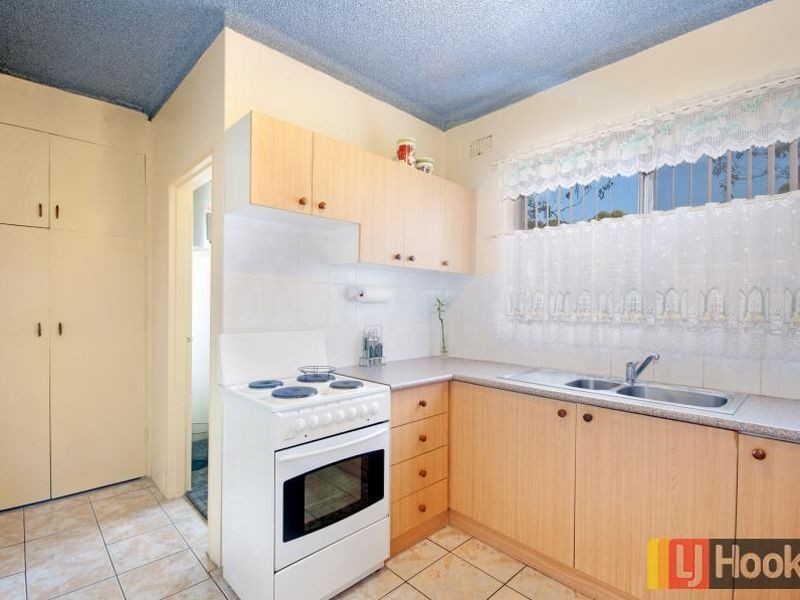 2/27-31 Sheffield Street, Merrylands NSW 2160