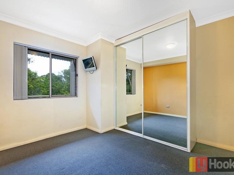 45/2 Wentworth Avenue, Toongabbie NSW 2146
