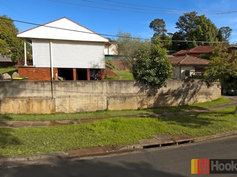 205 Cornelia Road, Toongabbie NSW 2146