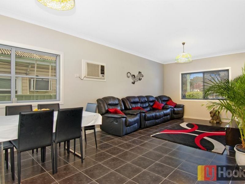 41 Aurelia Street, Toongabbie NSW 2146