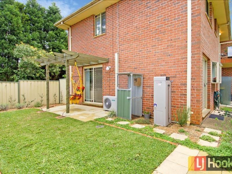 6/54 The Crescent, Toongabbie NSW 2146