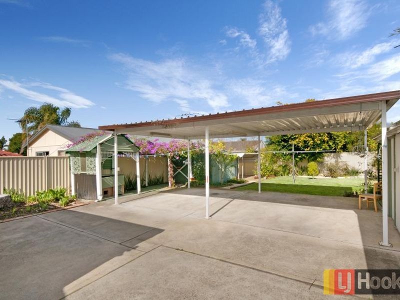 16 Burke Road, Lalor Park NSW 2147