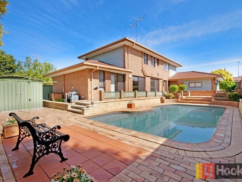 14 Chad Place, St Clair NSW 2759