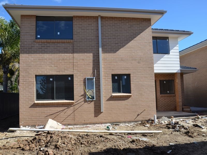 4/46-48 Portico Parade, Toongabbie NSW 2146